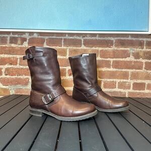 Frye veronica engineer boot size
